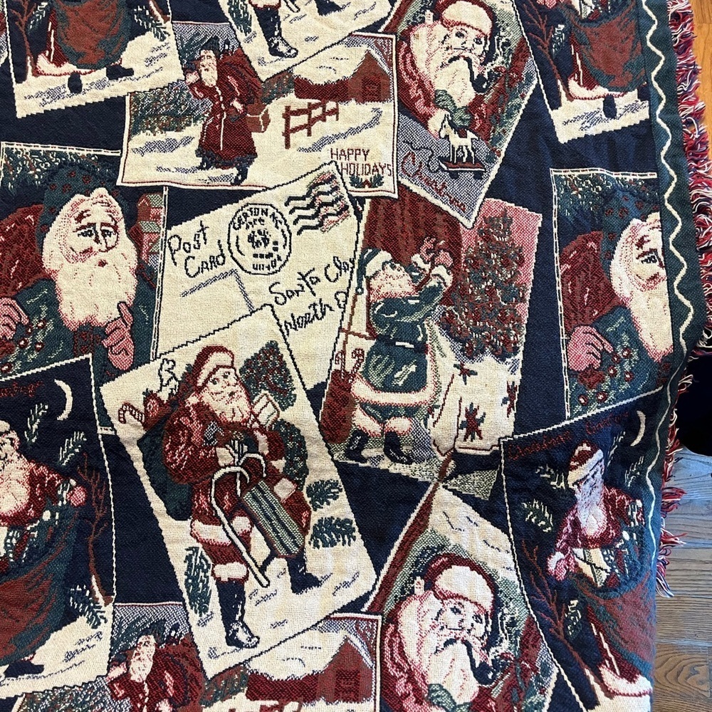 Santa Quilt - Picture 3 of 5